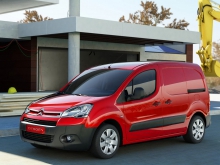 Фото Citroen Berlingo Fourgon 1.6 MT L2 №2