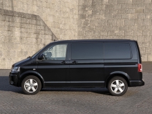 Фото Volkswagen Multivan 2.0 TDI MT №21